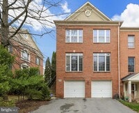 Building Photo - 556 Winding Rose Dr