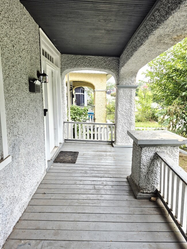 Building Photo - 3017 Dill Ave