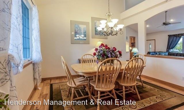 Building Photo - 3 br, 2.5 bath House - 8412 S Louden Cross...