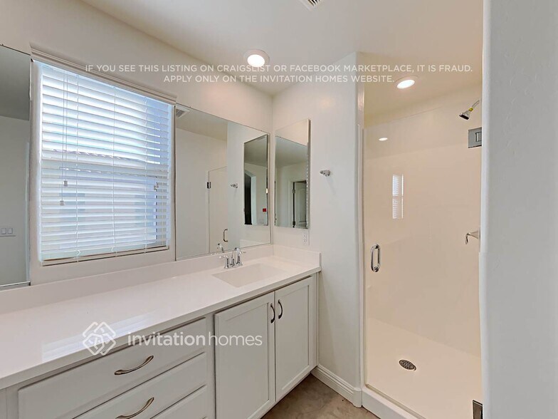 Building Photo - 1735 N 209th Ave