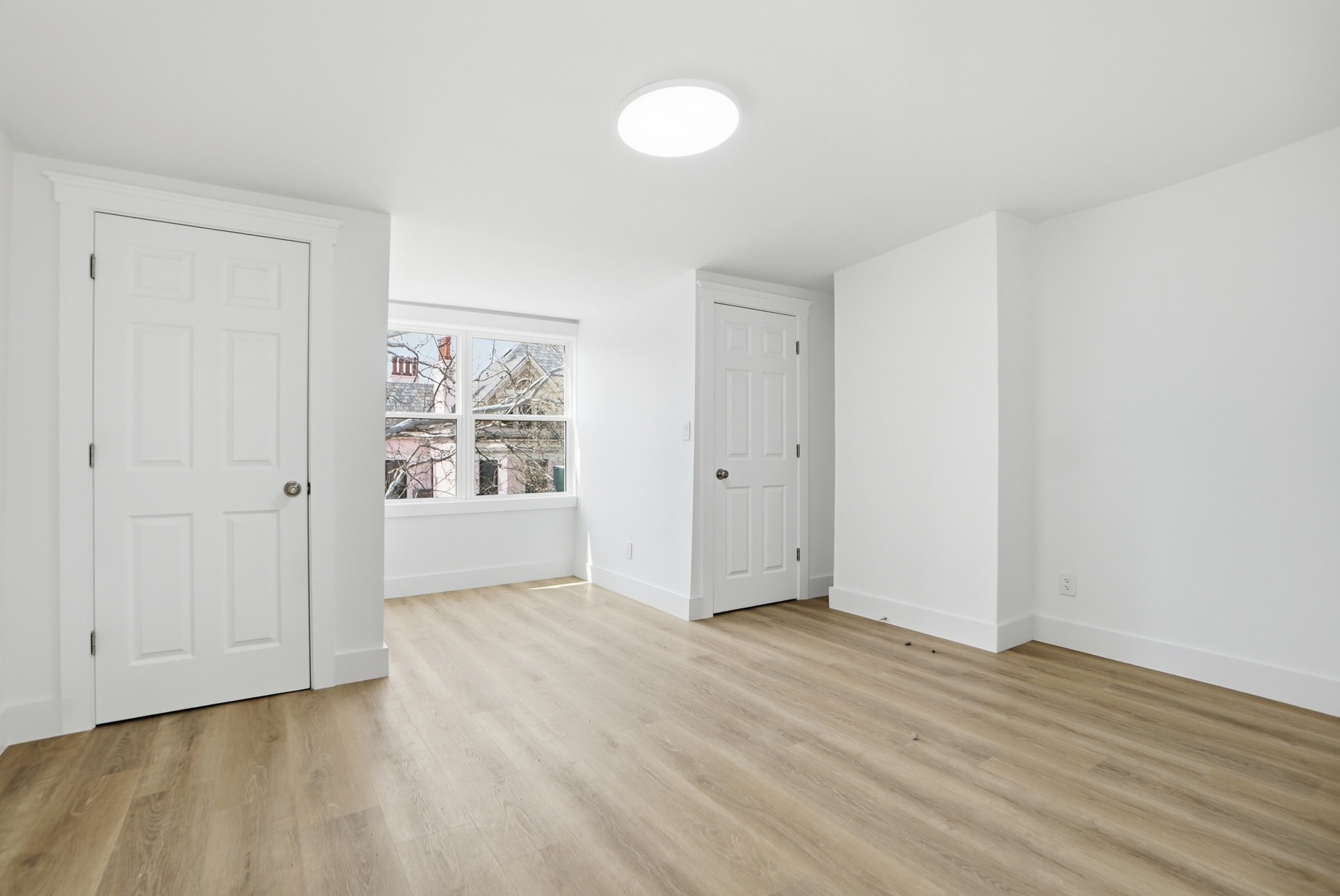 Building Photo - 2210 Eureka Ter