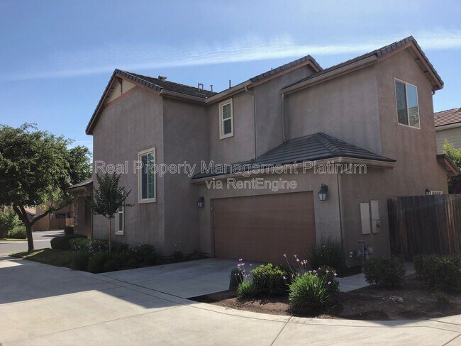 Building Photo - 4437 W Pinsapo Dr