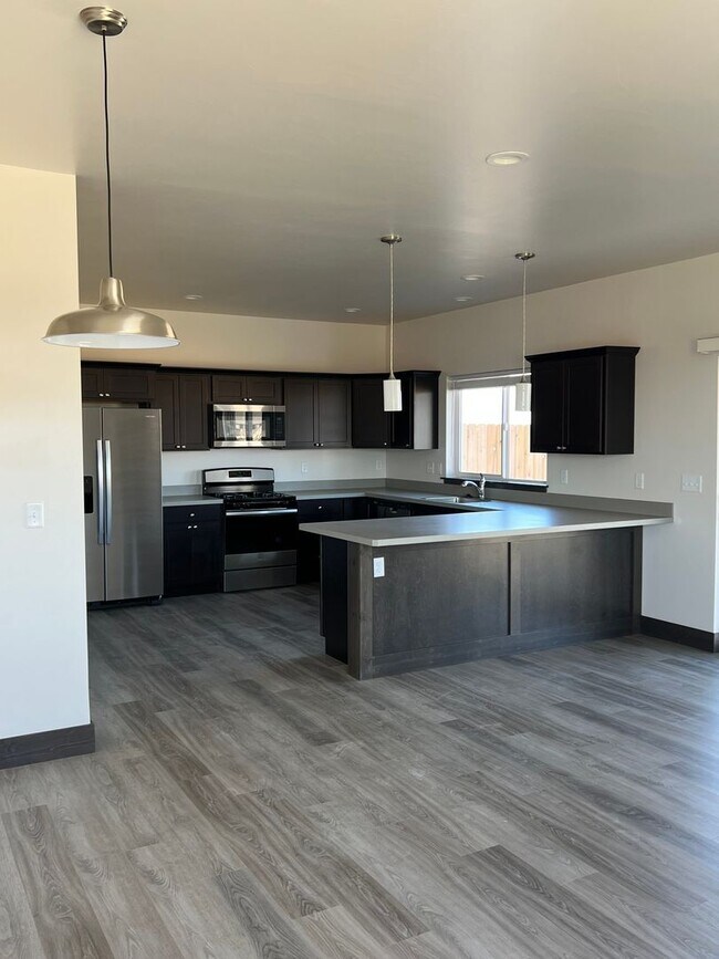 Building Photo - 2021 Windjammer Wy