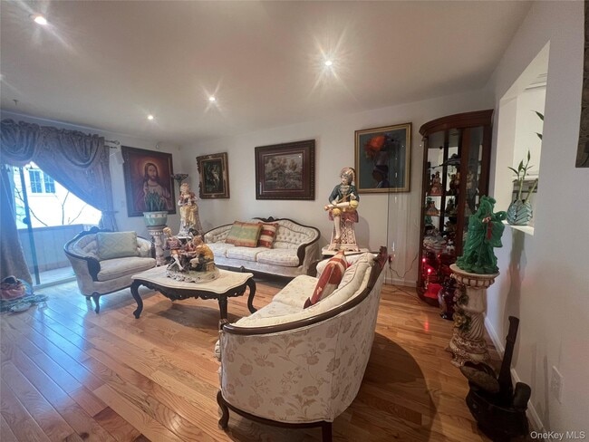 Building Photo - 56 Hudson View Hill