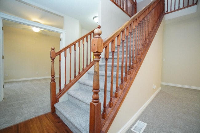 Building Photo - 11565 W Zachery Ave