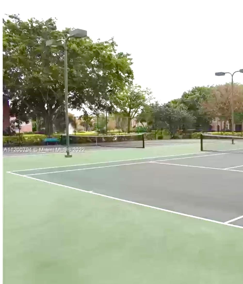 Building Photo - 12118 Saint Andrews Pl