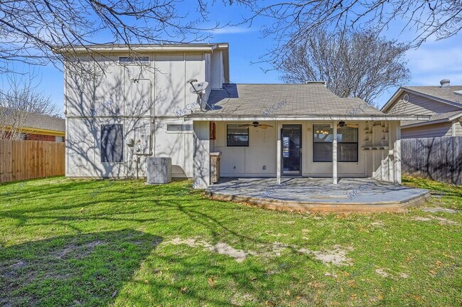 Building Photo - 1069 W Hills Terrace