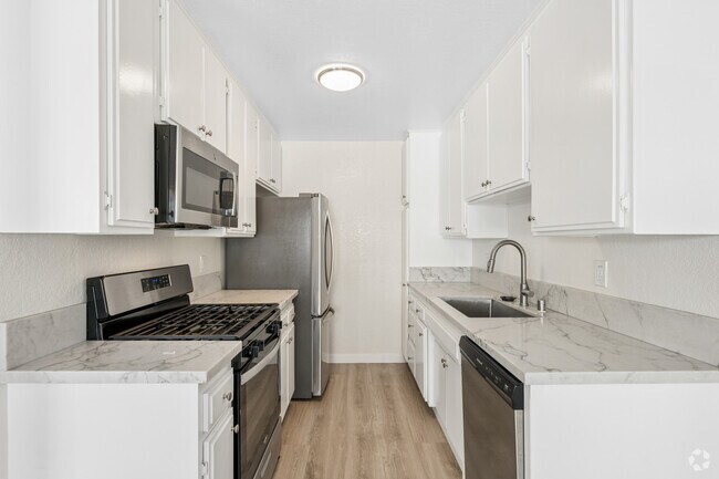 Interior Photo - Sherman Oaks