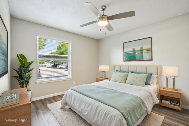 Building Photo - Fieldcrest Apartments