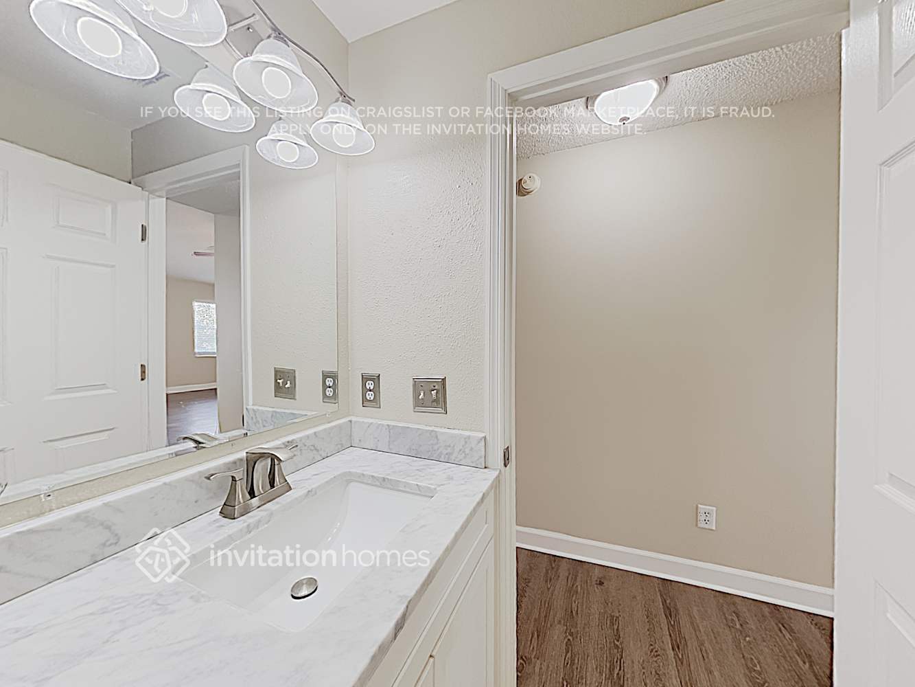 Building Photo - 12870 Maribou Cir