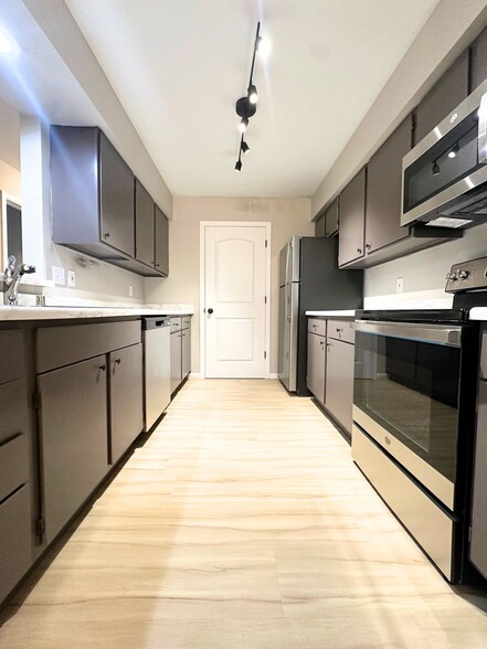 Interior Photo - Port Terrace