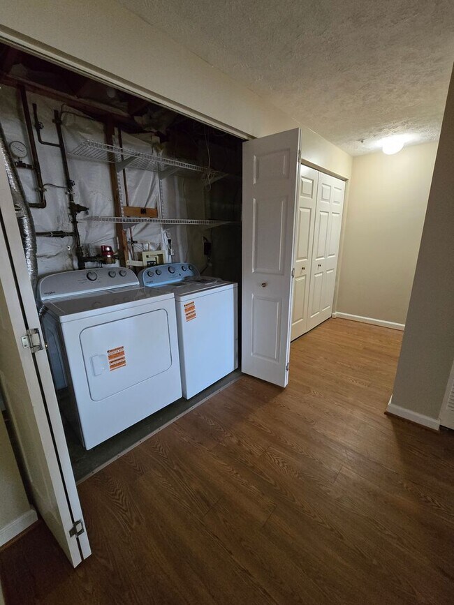 Building Photo - Spacious 3BR Townhouse in Sought-After Constant Friendship – Minutes to Everything!