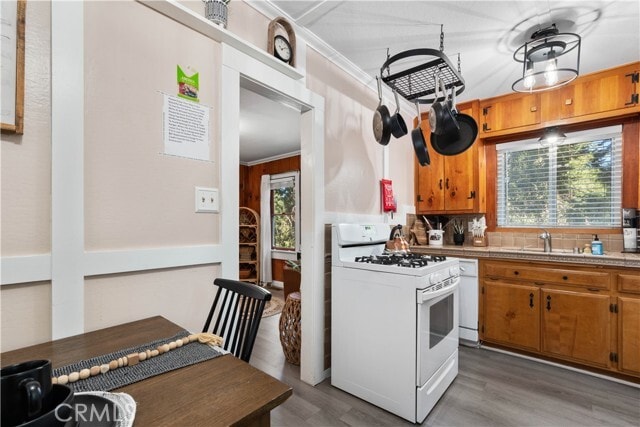 Building Photo - 25576 Hi Ln