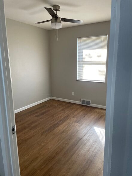 Building Photo - 1261 Mehlview Ct