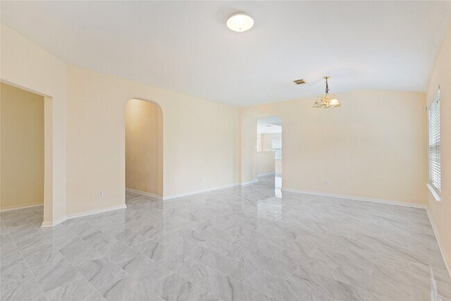 Building Photo - 7710 Sapulpa Ln