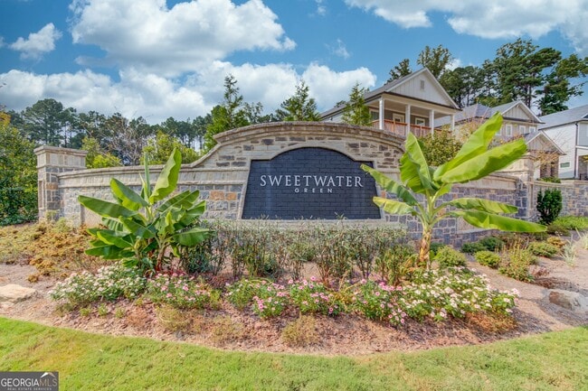 Building Photo - 1325 Lyon Wy Dr