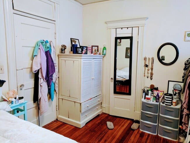 Building Photo - 1612 Floyd Ave