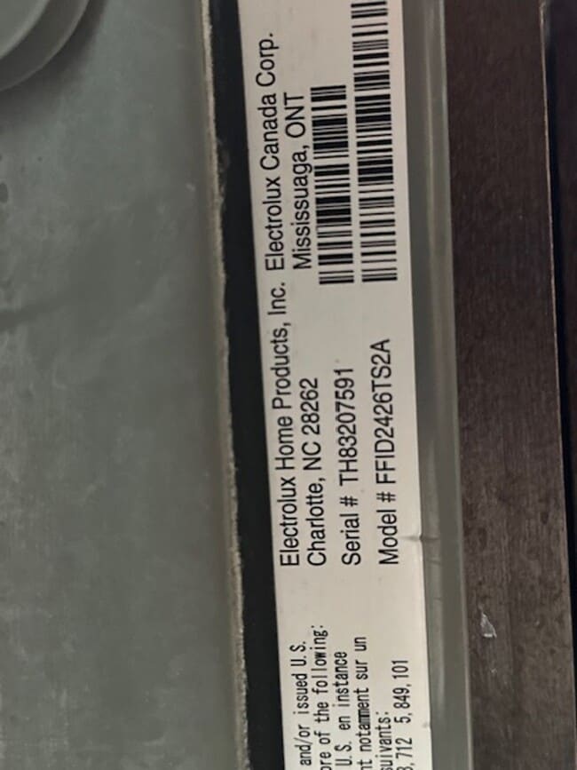 Building Photo - Beautiful 4/2/2 newer home for rent w/ community pool, playground, picnic area!