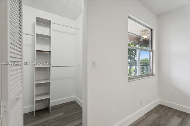 Building Photo - 1301 SW 134th Way