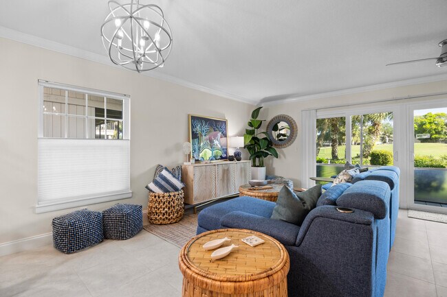 Building Photo - 9239 SE Riverfront Terrace