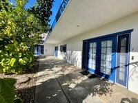 Building Photo - AVAILABLE NOW!!! Charming 1 Bed / 1 Bath apartment in PALM SPRINGS!