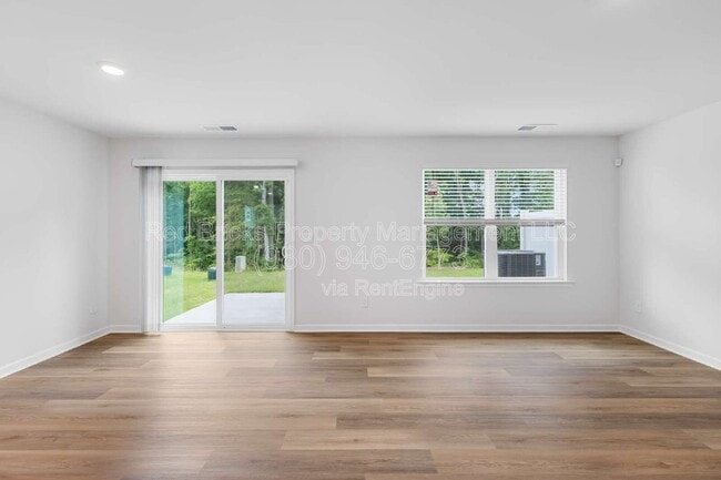 Building Photo - 5150 Hyrule Dr