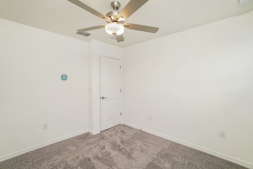 Building Photo - 17900 Blissful Stars Dr