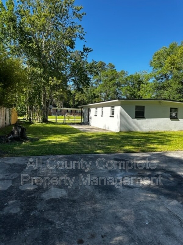 Building Photo - 6004 Marsha Dr