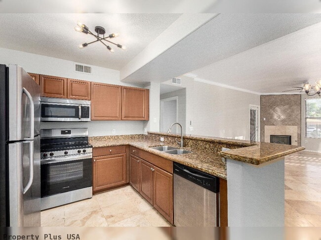 Building Photo - "Spacious 2-Bed, 2-Bath Condo Retreat in Scottsdale's Prime Location - 1,146 Sq Ft of Comfort!"