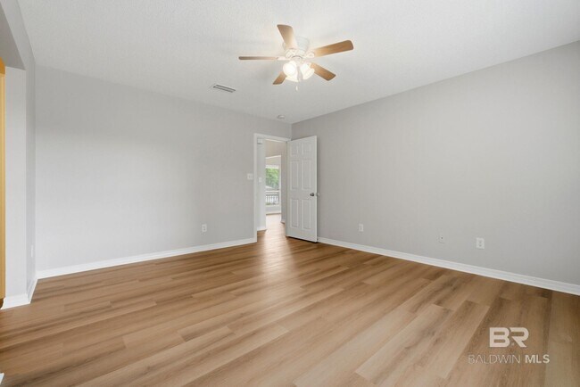 Building Photo - 11730 Madrone Ln