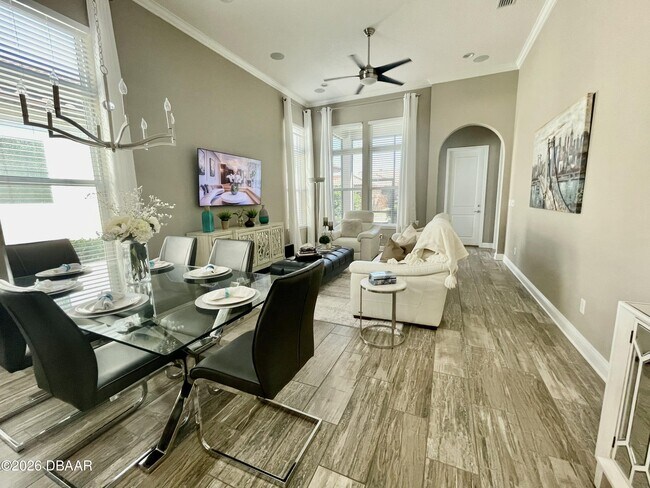 Building Photo - 71 Pienza Ave