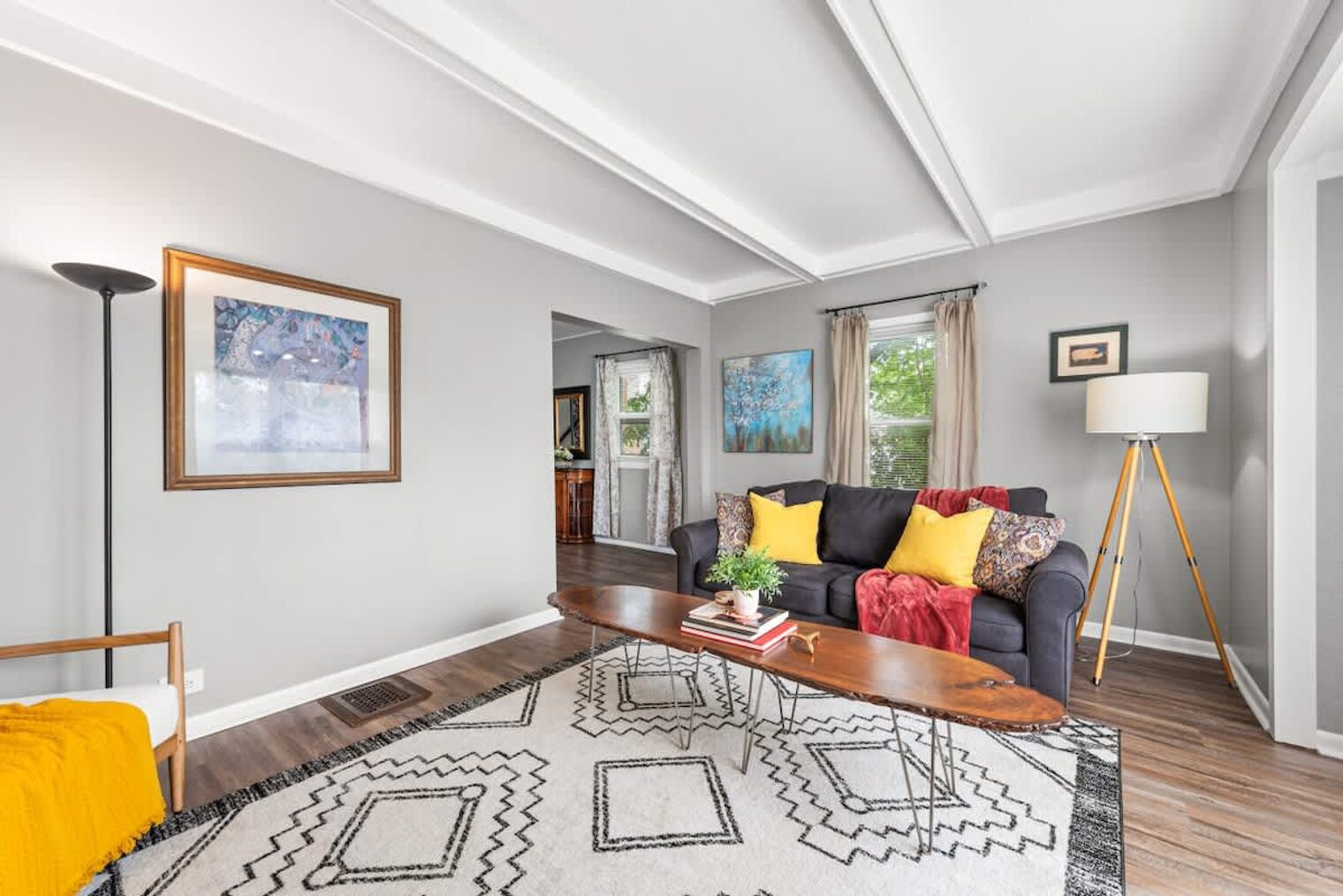 Building Photo - 16806 Pilgrim Ave