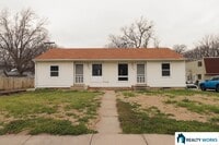 Building Photo - 827 N 29th St