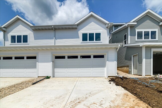 Building Photo - 4863 Lacy Rd