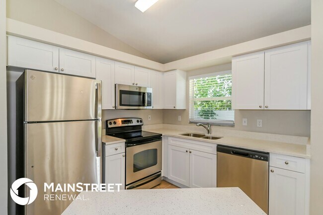 Building Photo - 1804 NE 21st St