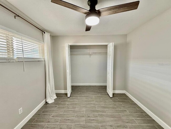 Building Photo - 1904 W Cypress St