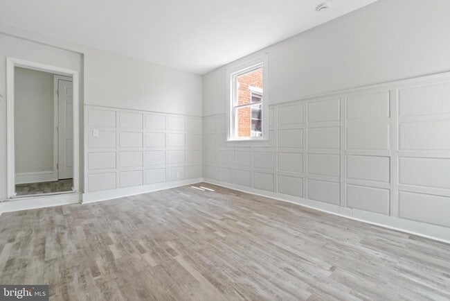 Building Photo - 2547 Ashton St