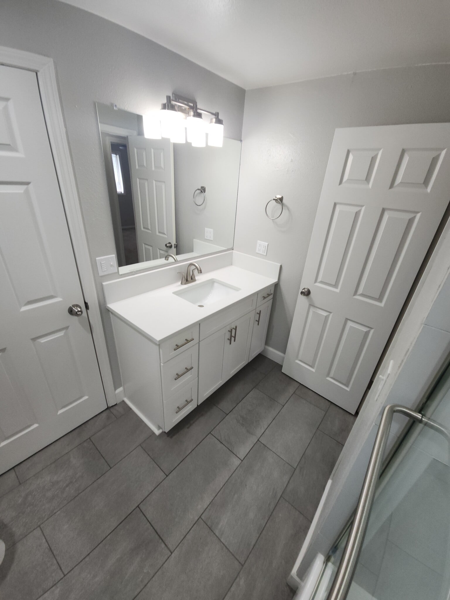 Building Photo - 38 NE 143rd Ave