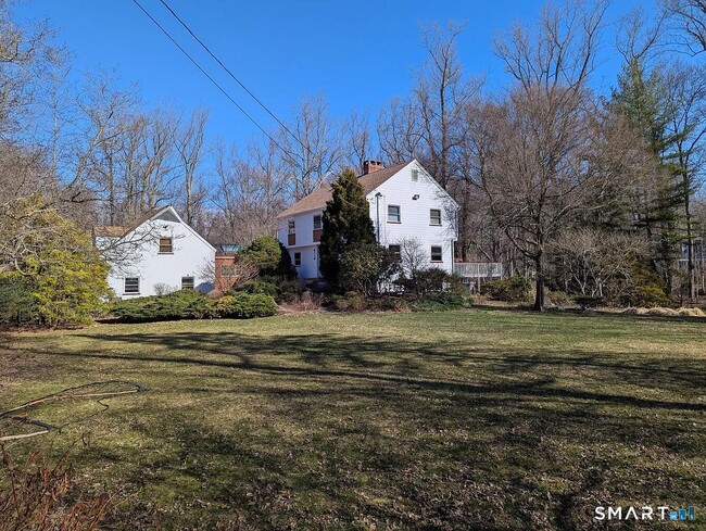 Building Photo - 7 Joanne Ln