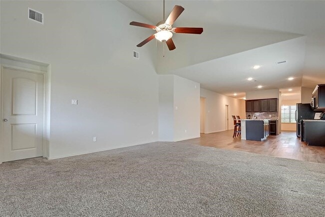 Building Photo - 1415 Rodeo Cattle Ln