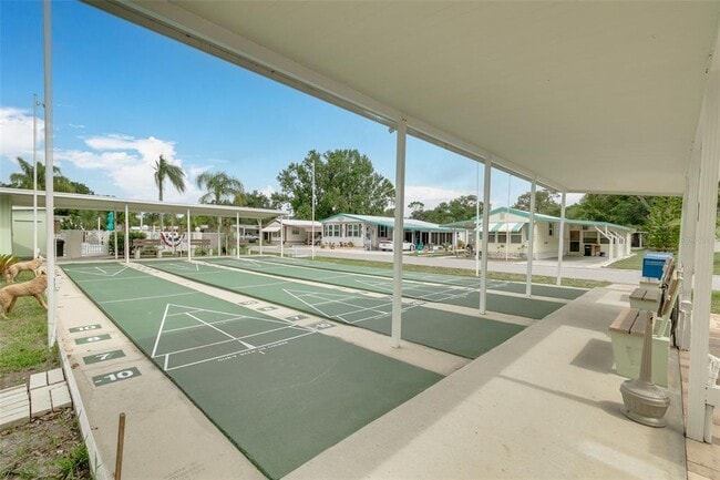 Building Photo - 7815 Greenlawn Dr