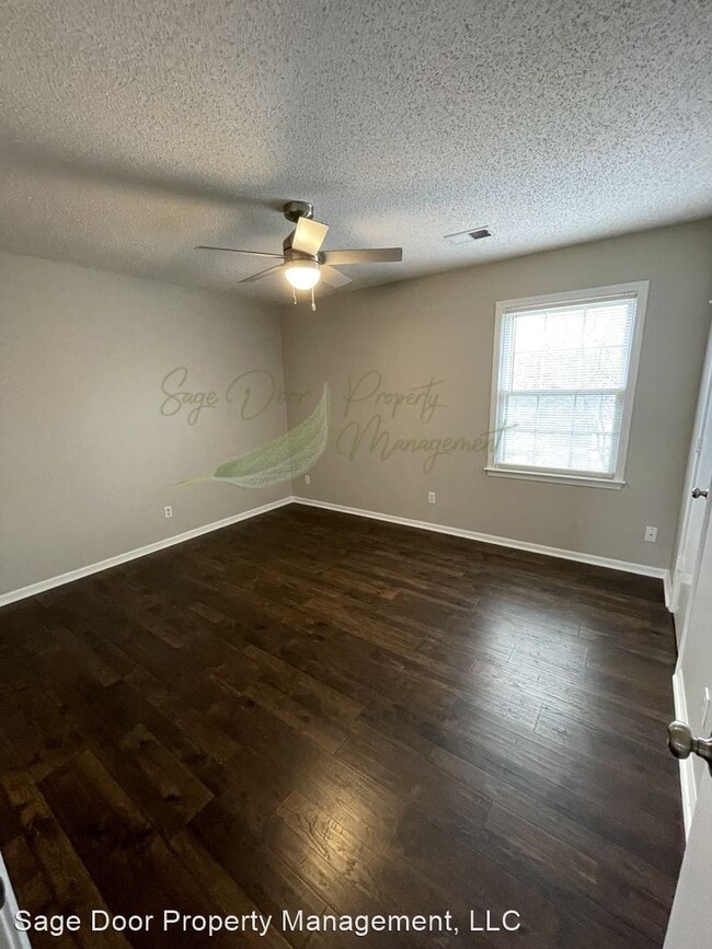 Building Photo - 4 br, 3.5 bath House - 8703 N Oregon Ave