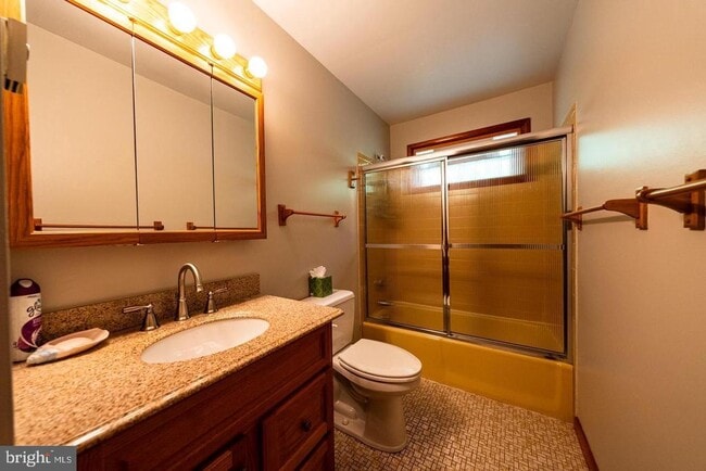 Building Photo - 1238 Hillcreek Rd