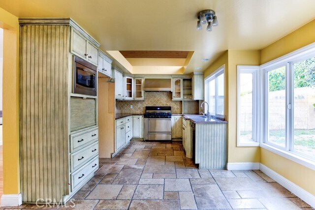 Building Photo - 9 Sharpsburg