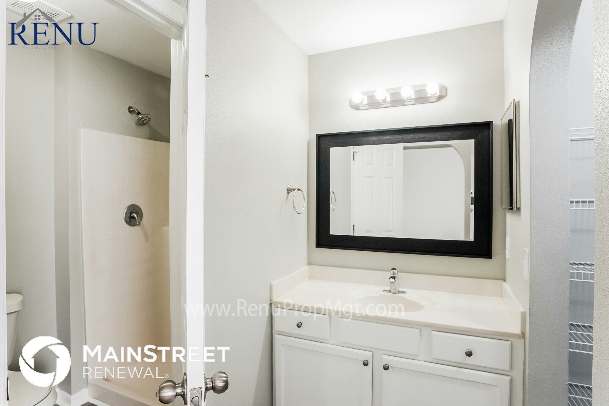 Building Photo - 10401 Opus Dr