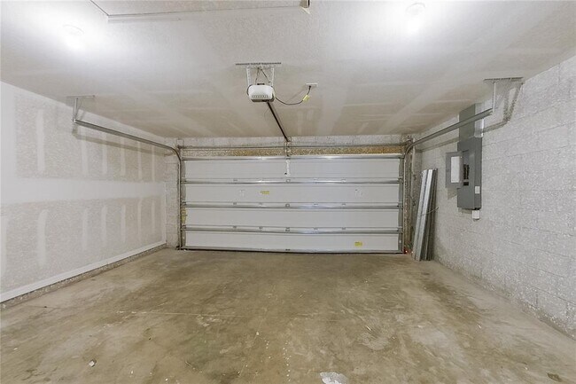 Building Photo - 18310 Gibraltar Ln