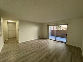 Building Photo - 1311 Webster St