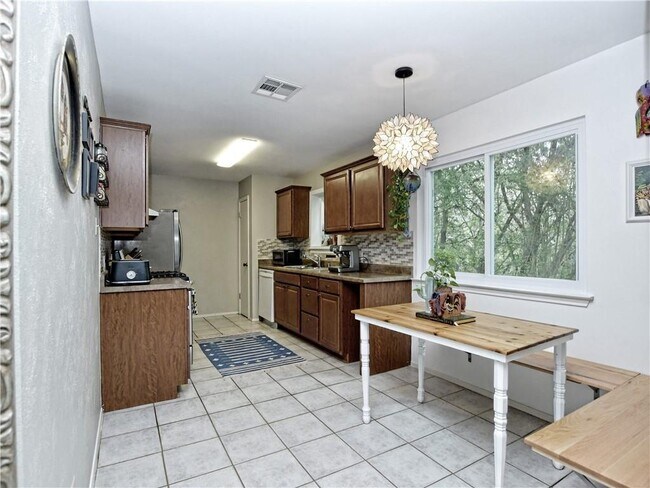 Building Photo - 11715 Rotherham Dr