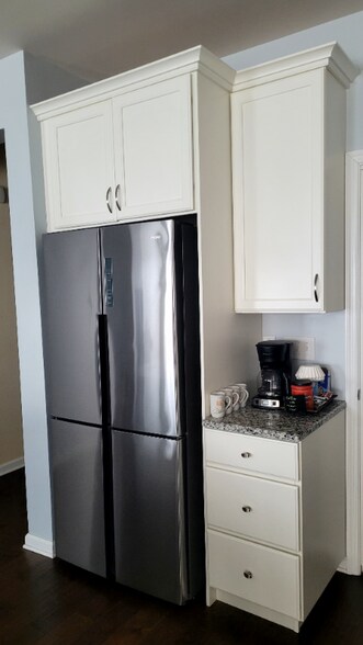 Building Photo - 2717 Van Cliburn Cir