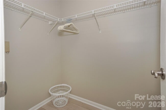 Building Photo - 20105 Henderson Rd